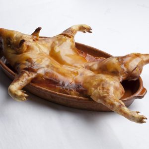 Cochinillo entero asado